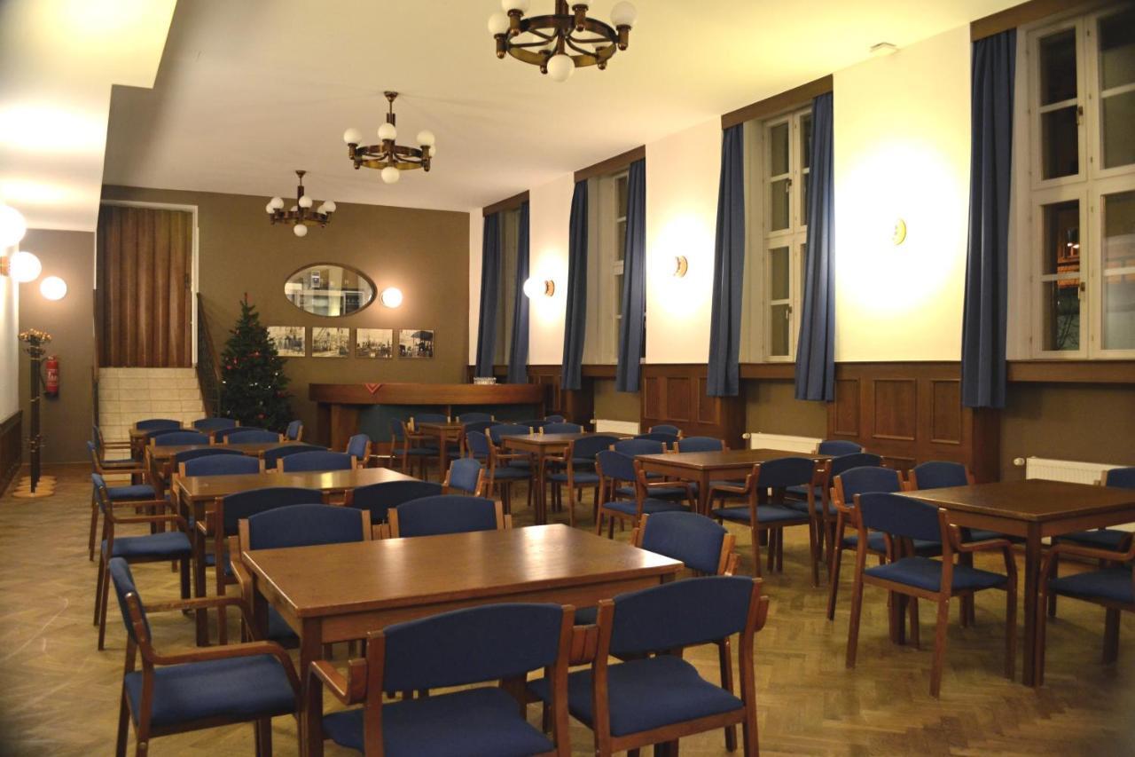 פראג Hostel Masarykova מראה חיצוני תמונה
