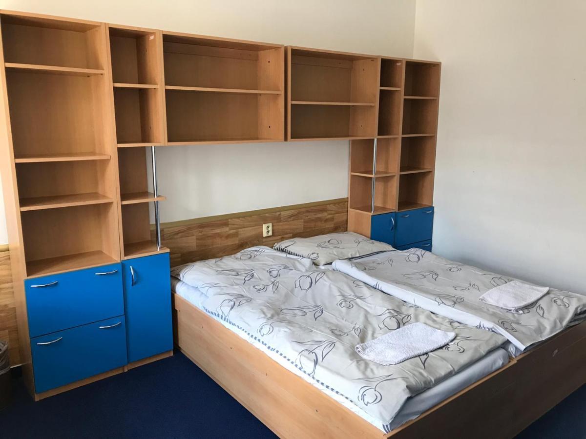 פראג Hostel Masarykova מראה חיצוני תמונה